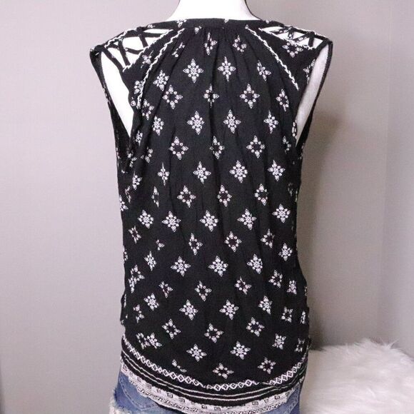 Lucky Brand | Boho Aztec Sleeveless Top Medium - Picture 5 of 8